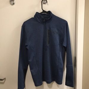 North face pullover